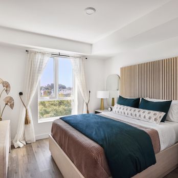 Anton Pacific - Light filled bedrooms - Apartments Near Me - Santa Cruz, California Anton Pacific - Light filled bedrooms - Apartments Near Me - Santa Cruz, California