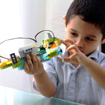 Learning Nexus Academy - Winter Program: Young student doing robotics. - Tutoring Centers Near Me - Arcadia, California