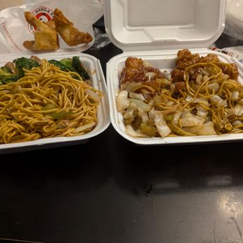 Panda Express - Chinese Near Me - Cincinnati, Ohio