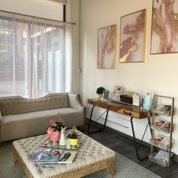 Prima Med - Lobby - Skin Care Near Me - Algonquin, Illinois Prima Med - Lobby - Skin Care Near Me - Algonquin, Illinois