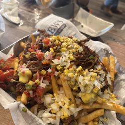 Graze Smokehouse - Loaded fries