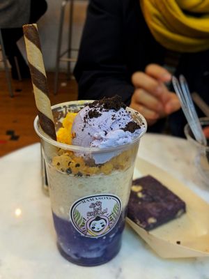 Mamasons Dirty Ice Cream by null