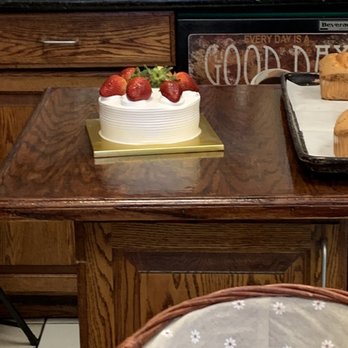 Manmi Bakery - The cake we bought was a fruit cake. - Bakeries Near Me - Los Angeles, California Manmi Bakery - The cake we bought was a fruit cake. - Bakeries Near Me - Los Angeles, California