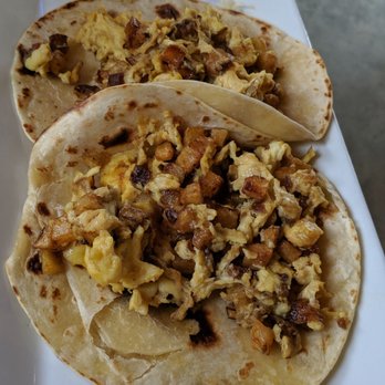 El Taquito - Breakfast tacos - Mexican Near Me - Pflugerville, Texas