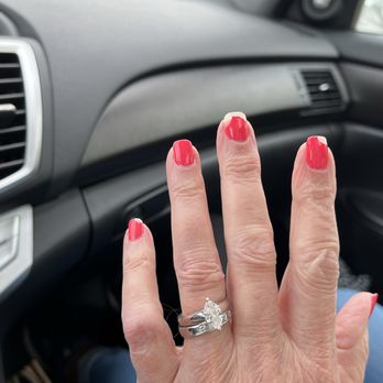 Oh La La Nail Spa - Nail Salons Near Me - Elgin, Illinois