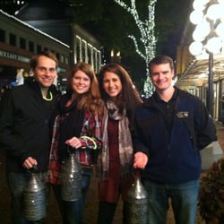 Colonial Lantern Tours - My friends and I before the Lantern Tour!