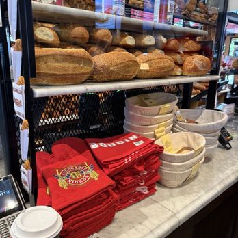 Boudin - Bakeries Near Me - San Francisco, California