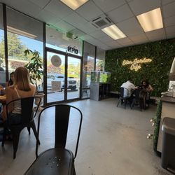Eden Garden Cafe - Inside overlooking front entrance