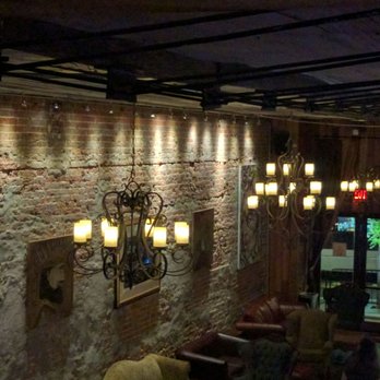 Lilly & Bloom - Loved the Rustic Look - Cocktail Bars Near Me - Houston, Texas Lilly & Bloom - Loved the Rustic Look - Cocktail Bars Near Me - Houston, Texas