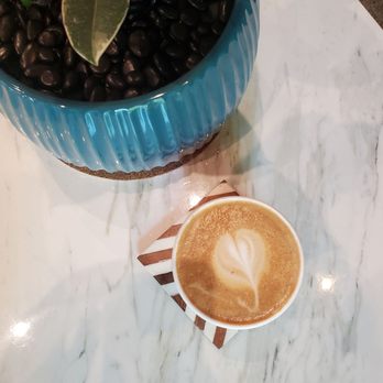 Johnny Coffee - 8 oz latte to-go - Coffee & Tea Near Me - Silverdale, Washington