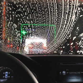 Las Brisas Hand Car Wash - Car Wash Near Me - Miami, Florida
