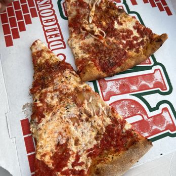 Ignazio's - Pizza- solid - Pizza Near Me - Brooklyn, New York