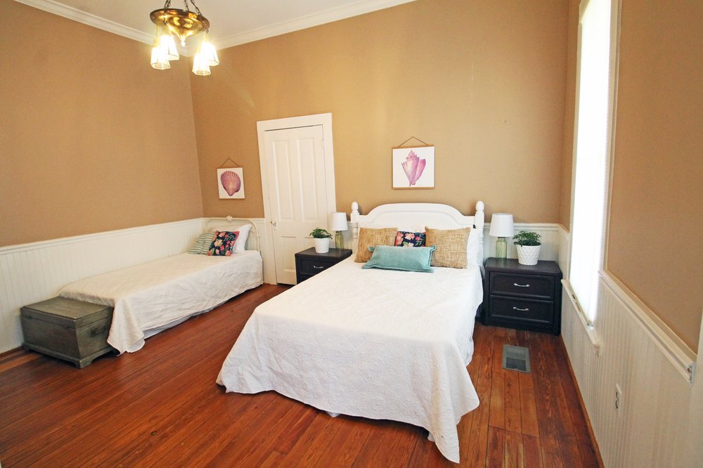 THE LAKE HOUSE AT CAMELLIA PALMS Updated September 2024 18 Photos