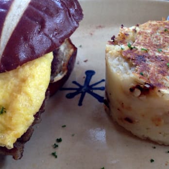 Snooze, an A.M. Eatery - Breakfast Sandwich and Hash Browns. - Breakfast & Brunch Near Me - Lone Tree, Colorado
