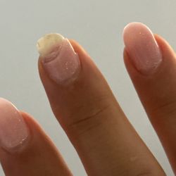 Friendship Nail - My nails (done elsewhere) broke and I needed a same-day fix.