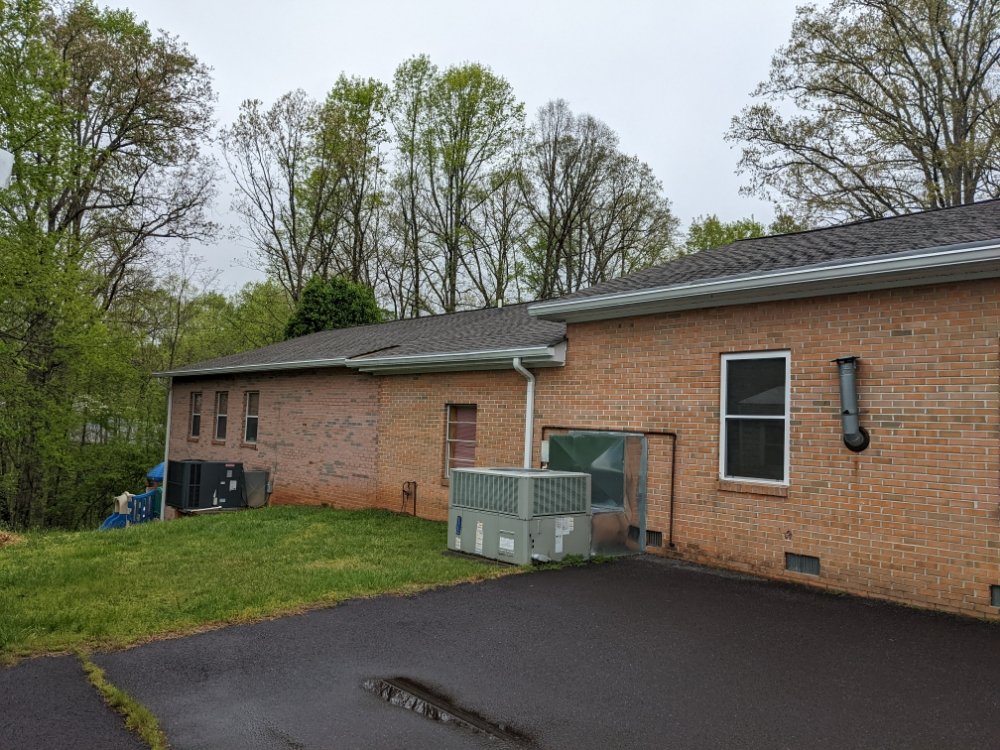 Slide of C&W Construction & Handyman