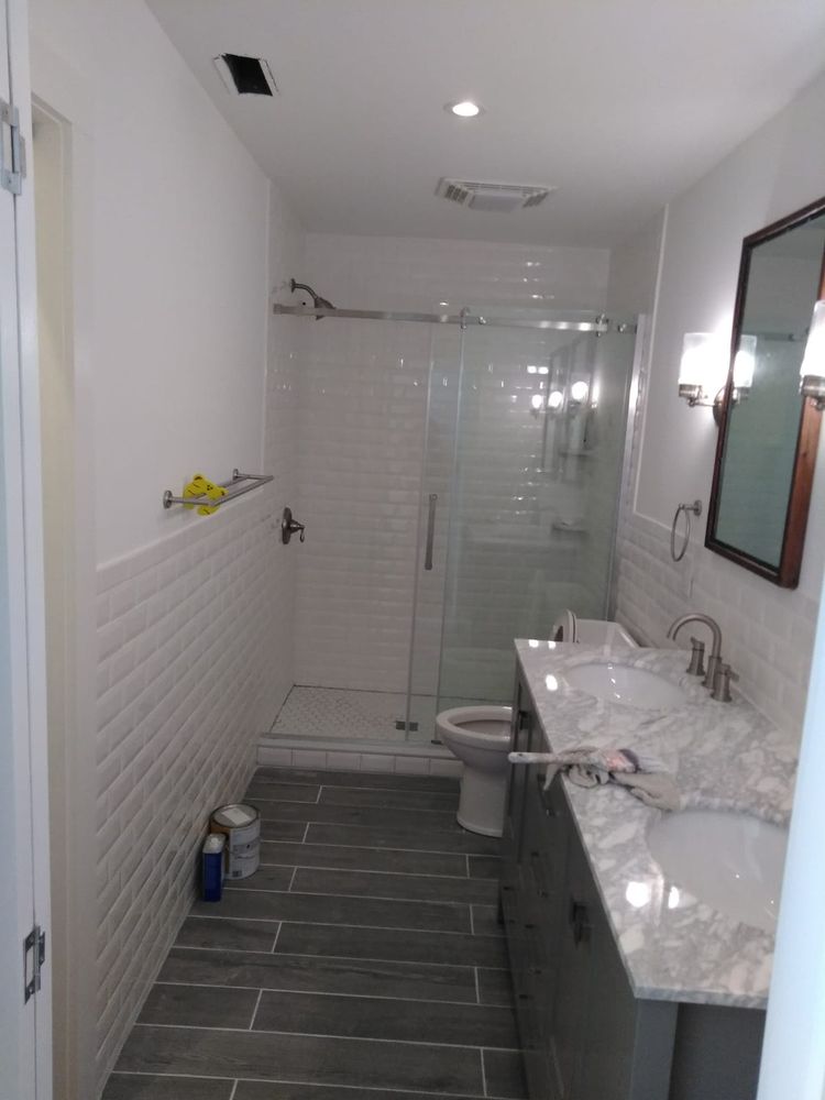 Slide of Genaro's Remodeling and Repair