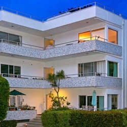 Planet Moving & Storage - Enjoy your new home in Los Angeles CA Sandy