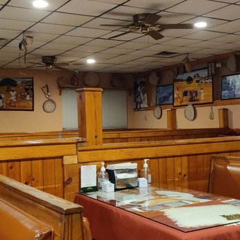 Red Sea Restaurant & Bar - Inside the restaurant. - Ethiopian Near Me - Charlotte, North Carolina