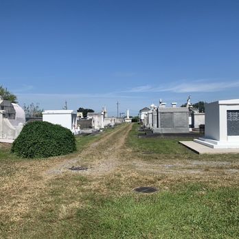 Cypress Grove Cemetery - Funeral Services & Cemeteries Near Me - New Orleans, Louisiana