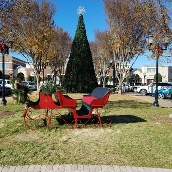 Blakeney Town Center - Shopping Centers Near Me - Charlotte, North Carolina