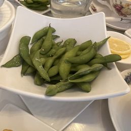 Warm and perfectly delicious Edamame Warm and perfectly delicious Edamame