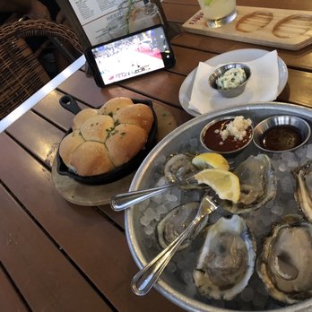 Teddy's By The Sea - Oyster and dinner rolls - Seafood Near Me - Carpinteria, California Teddy's By The Sea - Oyster and dinner rolls - Seafood Near Me - Carpinteria, California