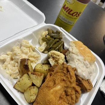 Piggly Wiggly - My container from the buffet... I wish I could go back! - Grocery Near Me - Milton, Florida