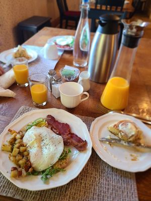 McCloud River Bed and Breakfast by null