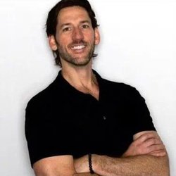 Core Clinic - Dr. David Mann is a chiropractor focuses on how to get you out of dysfunction and to start thriving, instead of just surviving.