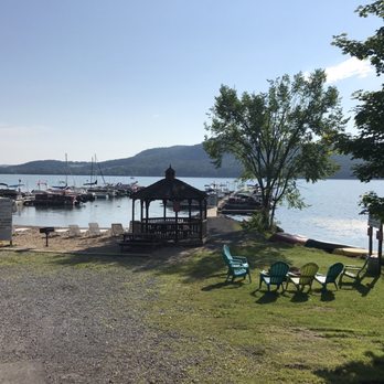Bayside Inn & Marina - Cabana area - Hotels Near Me - Cooperstown, New York Bayside Inn & Marina - Cabana area - Hotels Near Me - Cooperstown, New York