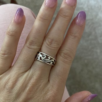 Elegant Nails & Spa - Hailey at Elegant Nails and Spa! - Nail Salons Near Me - Medford, Massachusetts