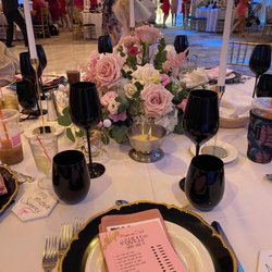 Langdon Florist - Centerpieces