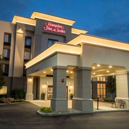 Exterior outside entrance of Hampton Inn & Suites Tilton - Exterior - Tilton, New Hampshire Exterior outside entrance of Hampton Inn & Suites Tilton - Exterior - Tilton, New Hampshire