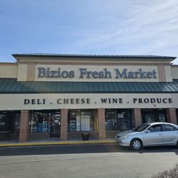 Bizios Fresh Market - Front entrance