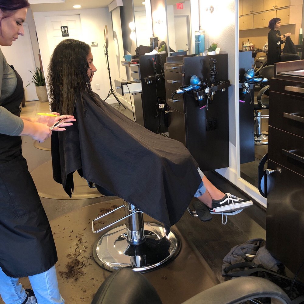 Salon Drew - Hair Salons Near Me - Long Beach, California
