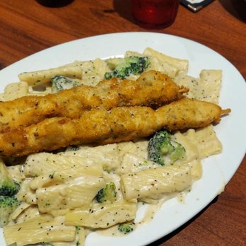 Liliana's Cottleville - Chicken Spiedini Broccoli Rigatoni - Italian Near Me - Cottleville, Missouri Liliana's Cottleville - Chicken Spiedini Broccoli Rigatoni - Italian Near Me - Cottleville, Missouri