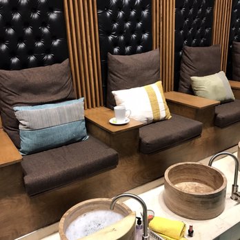 Chamin Nail Studio - Pedi stations - Waxing Near Me - Chicago, Illinois