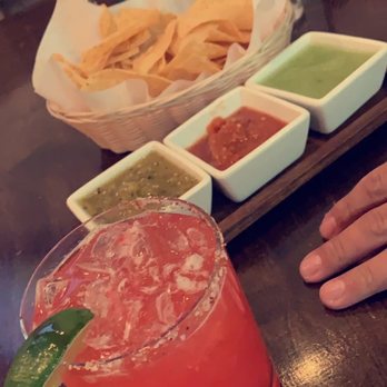 Mexcal - Playa Rosa Margarita , chips and salsa - Mexican Near Me - Reno, Nevada Mexcal - Playa Rosa Margarita , chips and salsa - Mexican Near Me - Reno, Nevada