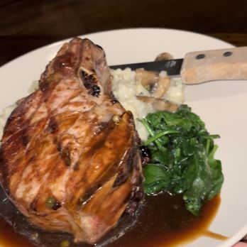 Bar Cilento - Pork chop - American Near Me - Stirling, New Jersey
