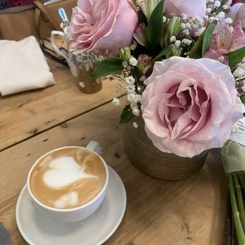 Little Hen - Latte - Breakfast & Brunch Near Me - Weston, Florida Little Hen - Latte - Breakfast & Brunch Near Me - Weston, Florida