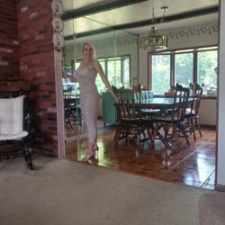 Mad Rag - Beautiful clothing for all ages. I love the glamorous, dressy clothing, Prices inexpensive.