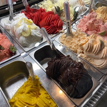 Gelato Paradiso - Gelato - Desserts Near Me - Austin, Texas