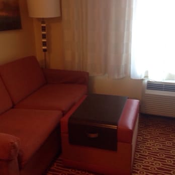 TownePlace Suites - Seating area - Hotels Near Me - Winchester, Virginia
