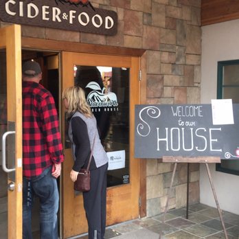 Leavenworth Cider House - Cideries Near Me - Leavenworth, Washington Leavenworth Cider House - Cideries Near Me - Leavenworth, Washington