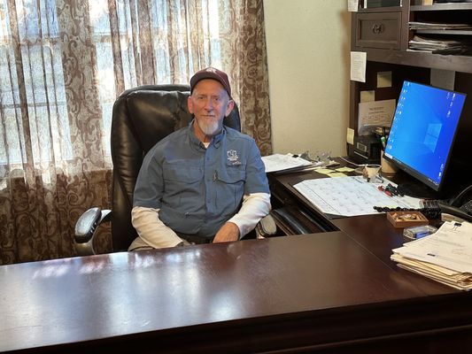 Quality Tops Roofing Logo