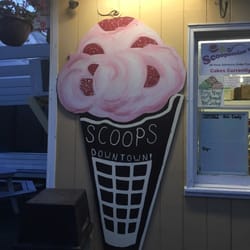 Scoops Downtown - Outside Scoops