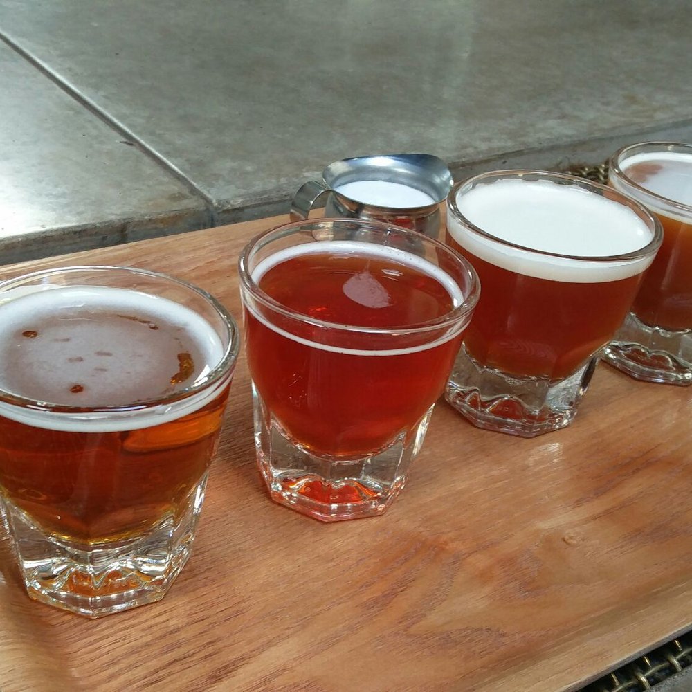 Smith Teamaker - Teas on tap flight - Yaupon, honeybush, Thai, nitro chai - Tea Rooms Near Me - Portland, Oregon Smith Teamaker - Teas on tap flight - Yaupon, honeybush, Thai, nitro chai - Tea Rooms Near Me - Portland, Oregon