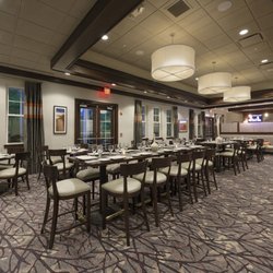 Oak Creek Golf Club - The Grove Resturant
