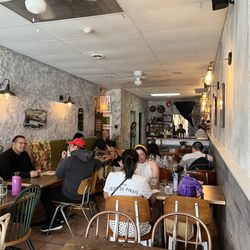 Kulinarya - Cozy, intimate interior